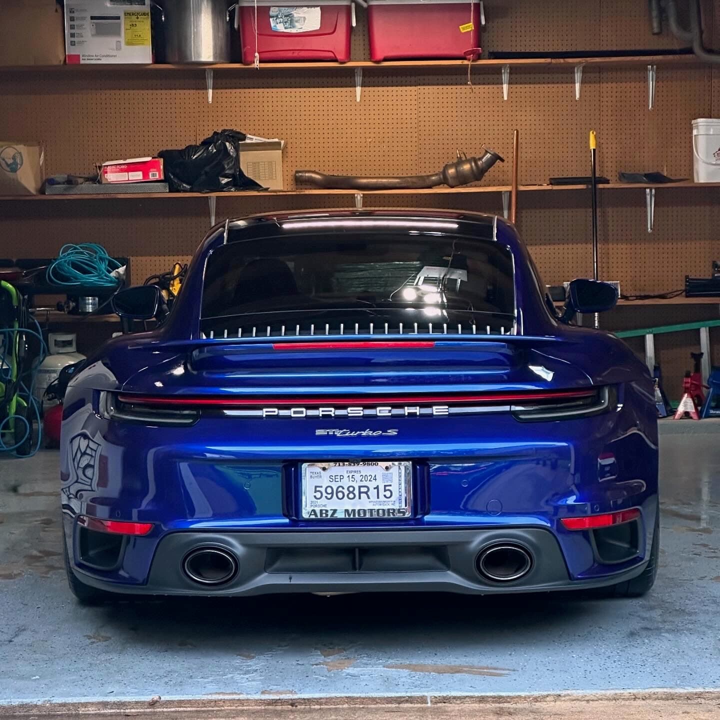 Porsche 911 Turbo S rear